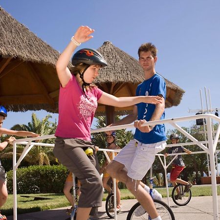 ホテル Robinson Esquinzo Playa Pájara エクステリア 写真