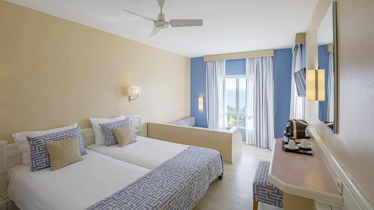 ホテル Robinson Esquinzo Playa Pájara 部屋 写真